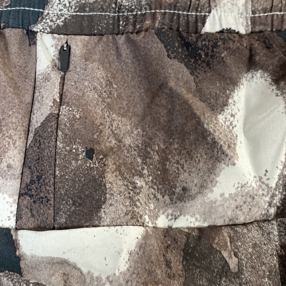 All In Motion Athletic Running Gym Shorts size Large - Picture 7 of 7